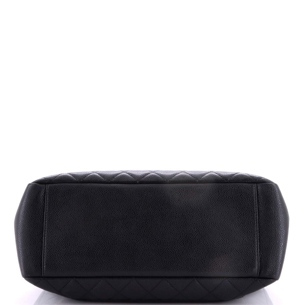 Grand Shopping Tote Quilted Caviar