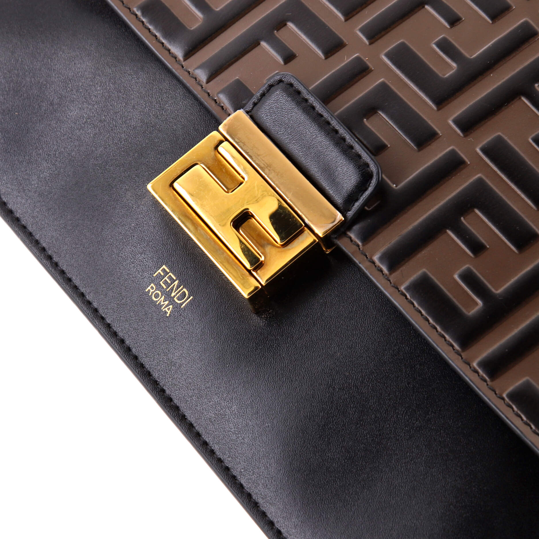 Kan U Shoulder Bag Zucca Embossed Leather Medium