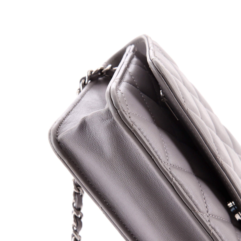 Wallet on Chain Quilted Lambskin