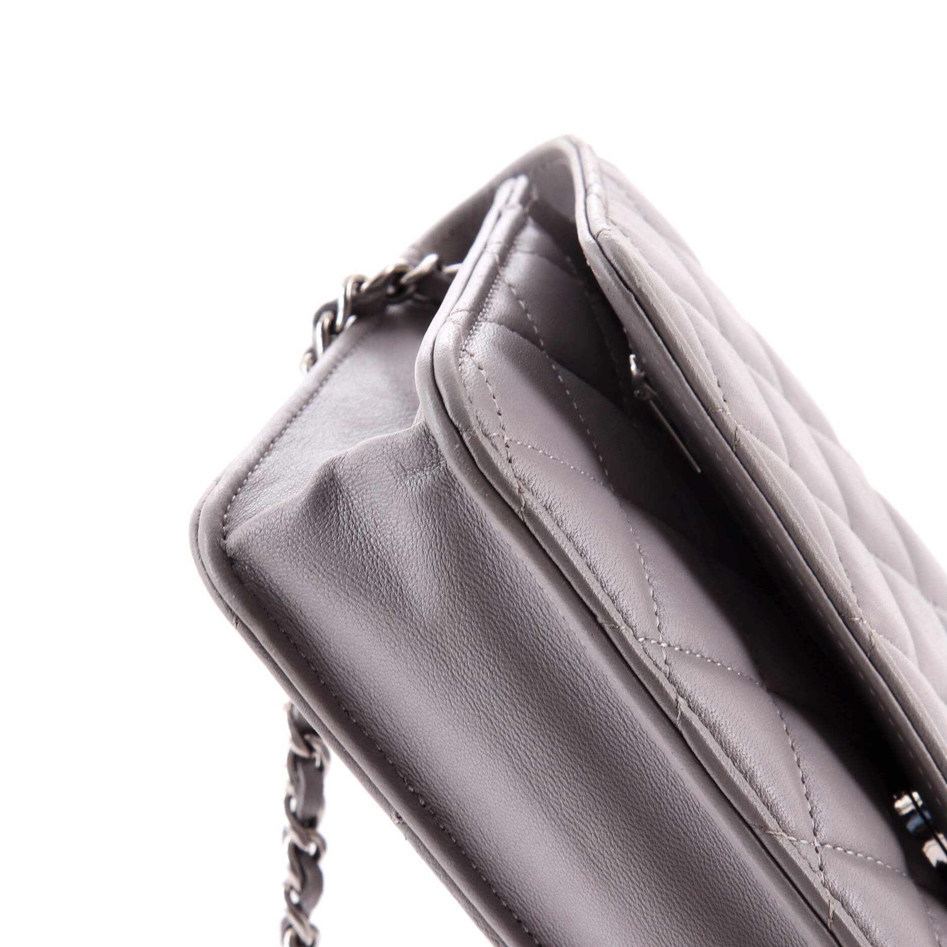 Wallet on Chain Quilted Lambskin