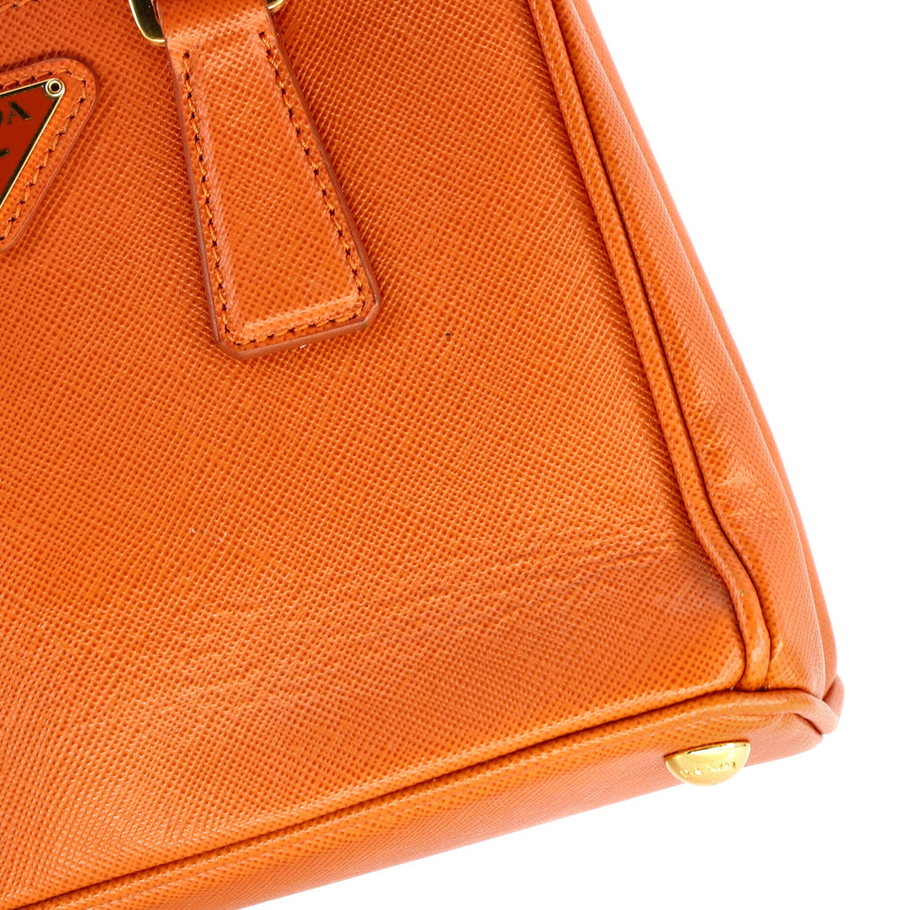 Galleria Double Zip Tote Saffiano Leather Mini