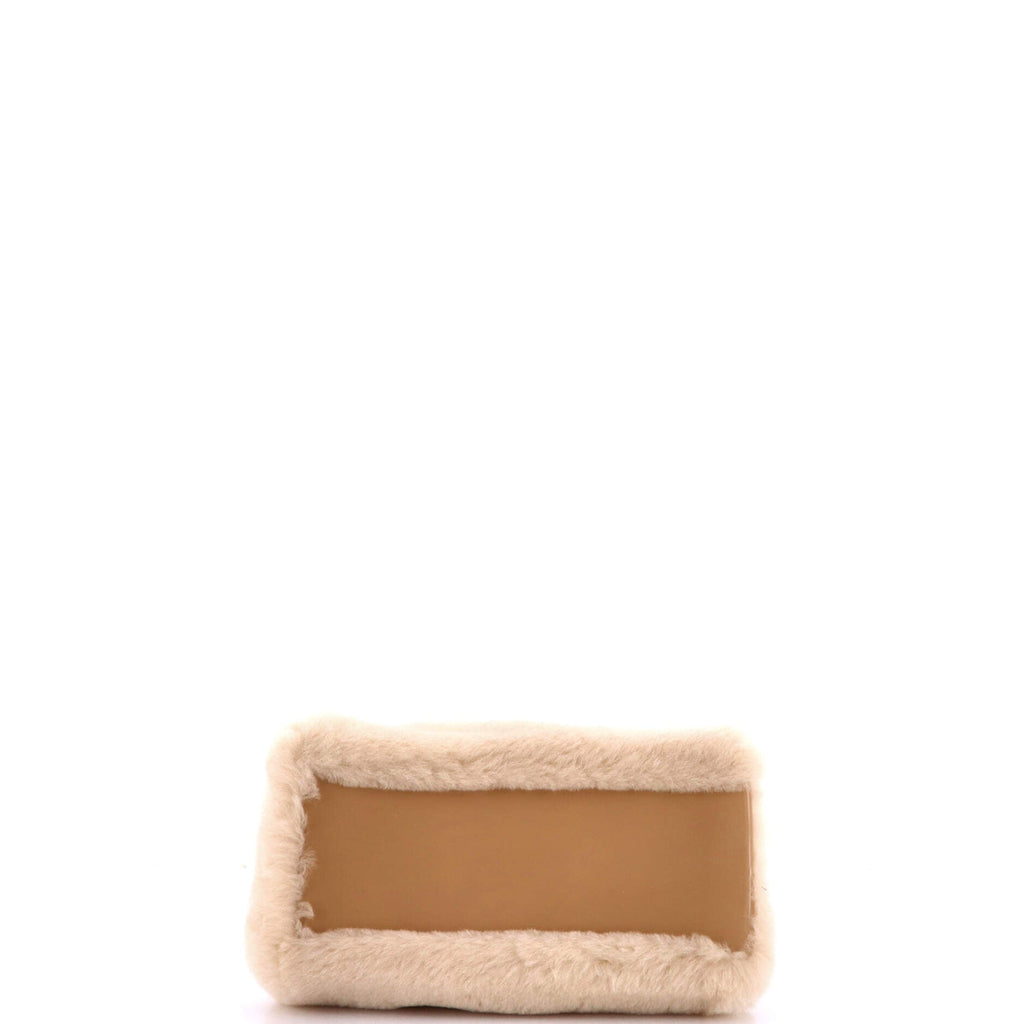Hug Top Handle Bag Shearling XS