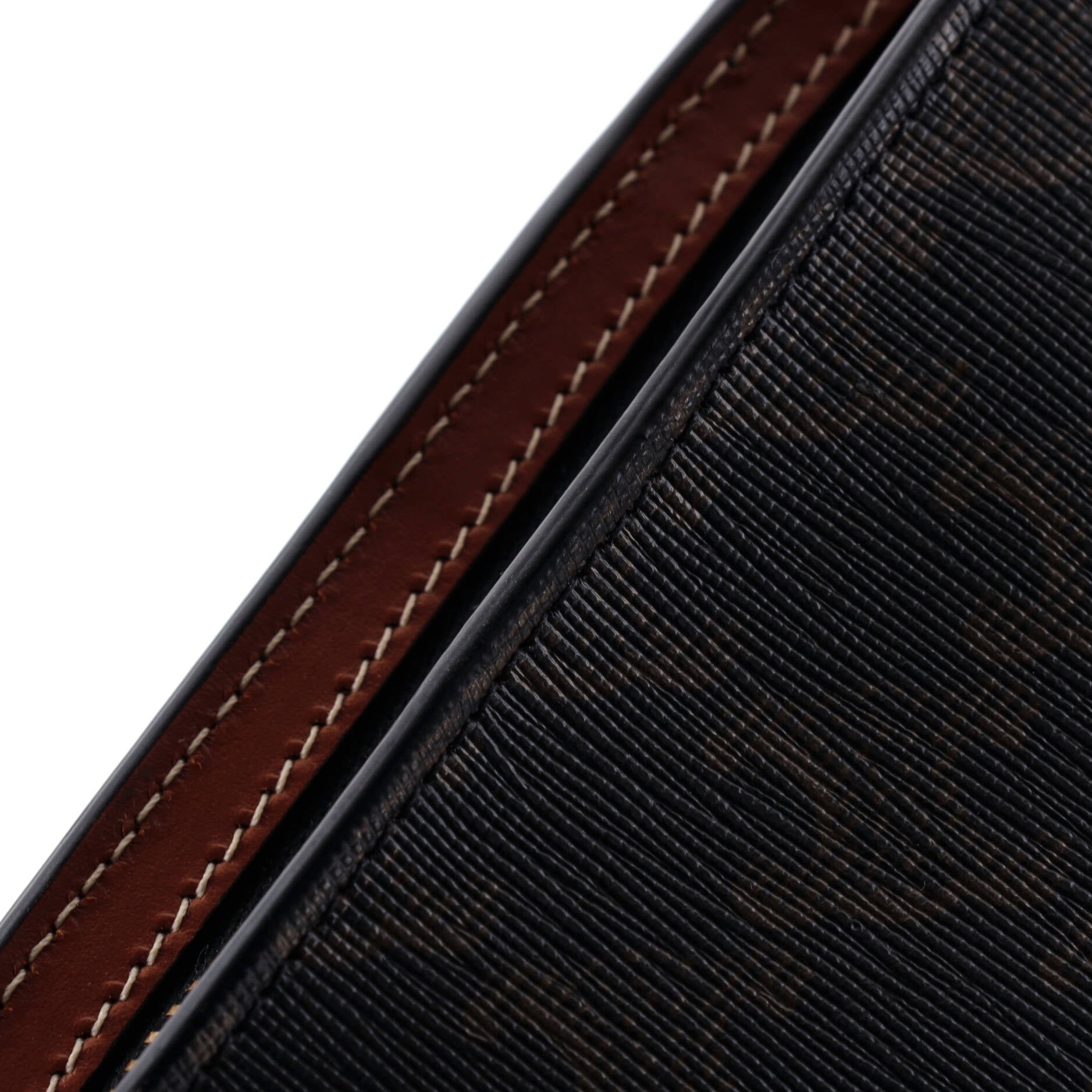 Pyramid Chain Shoulder Bag Triomphe Coated Canvas