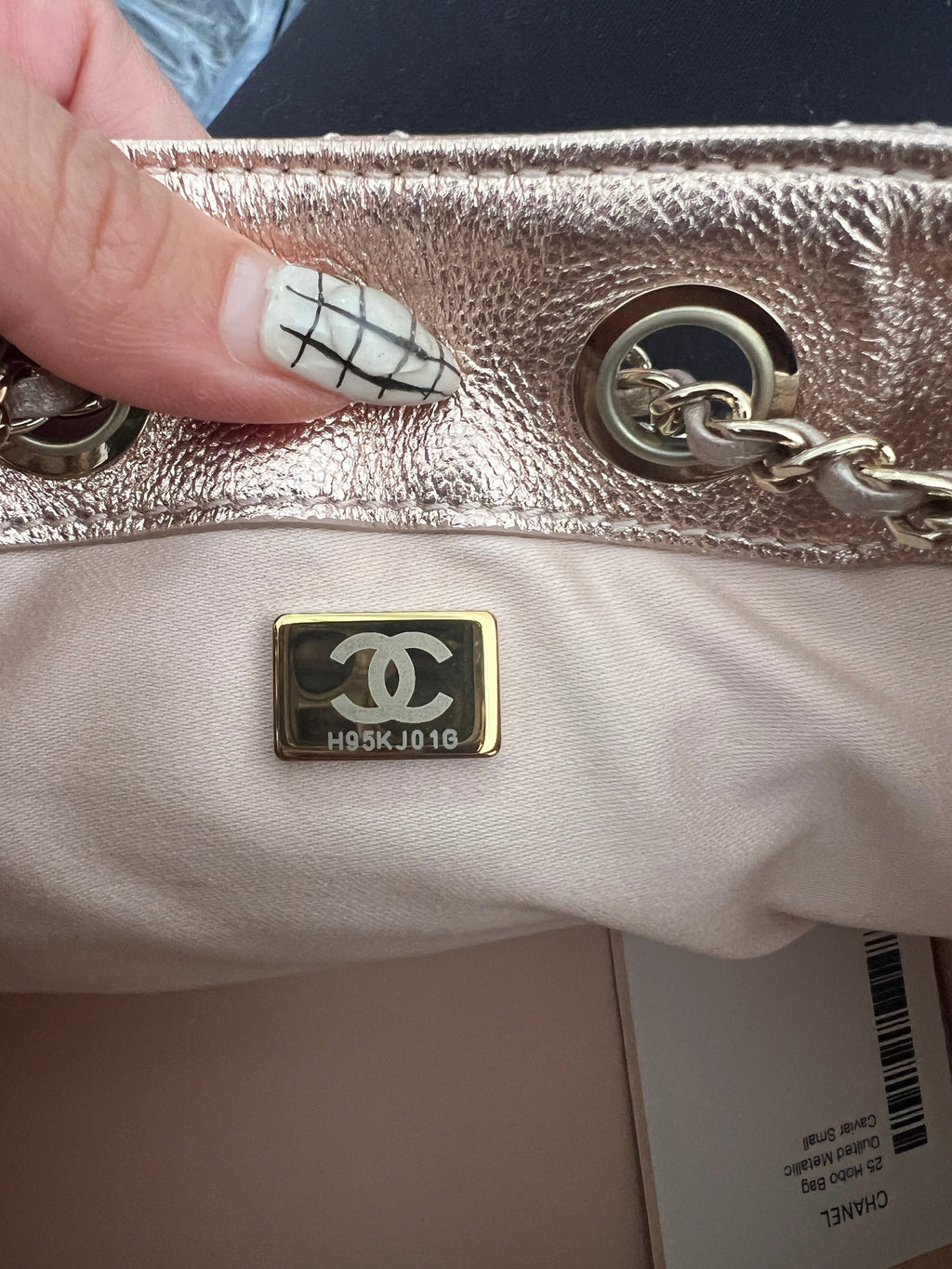25 Hobo Bag Quilted Metallic Caviar Small