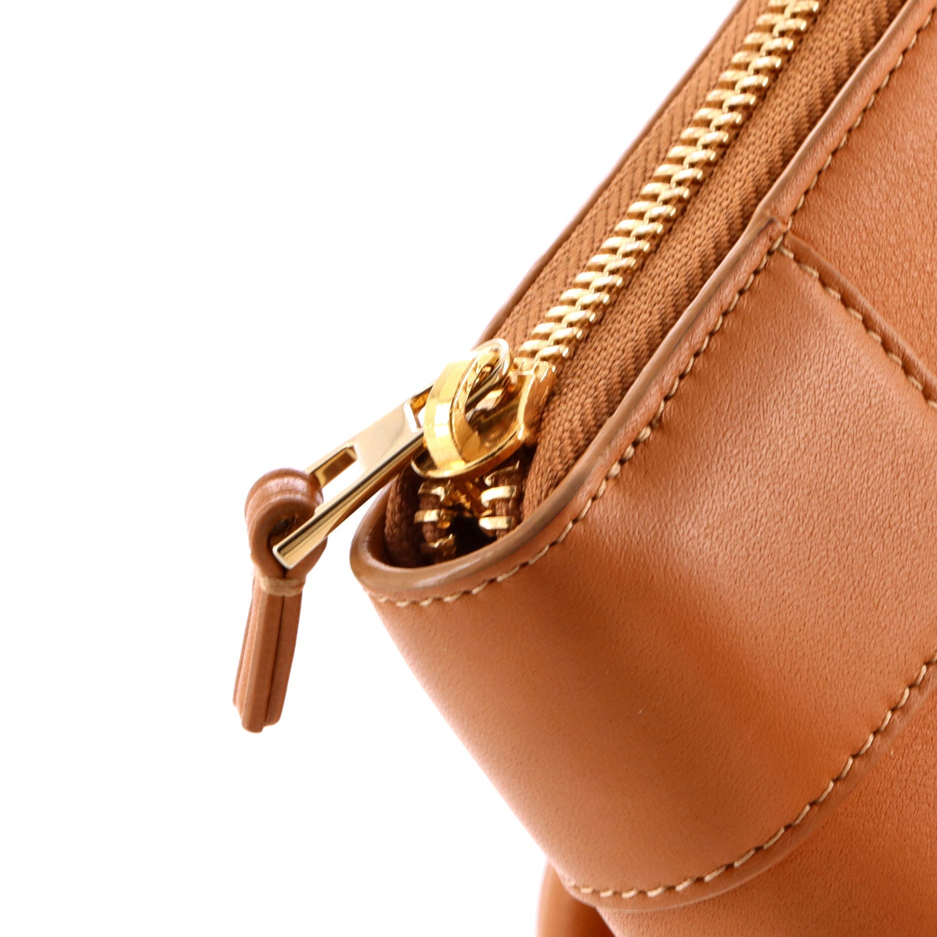Amazona Pouch Crossbody Bag Leather