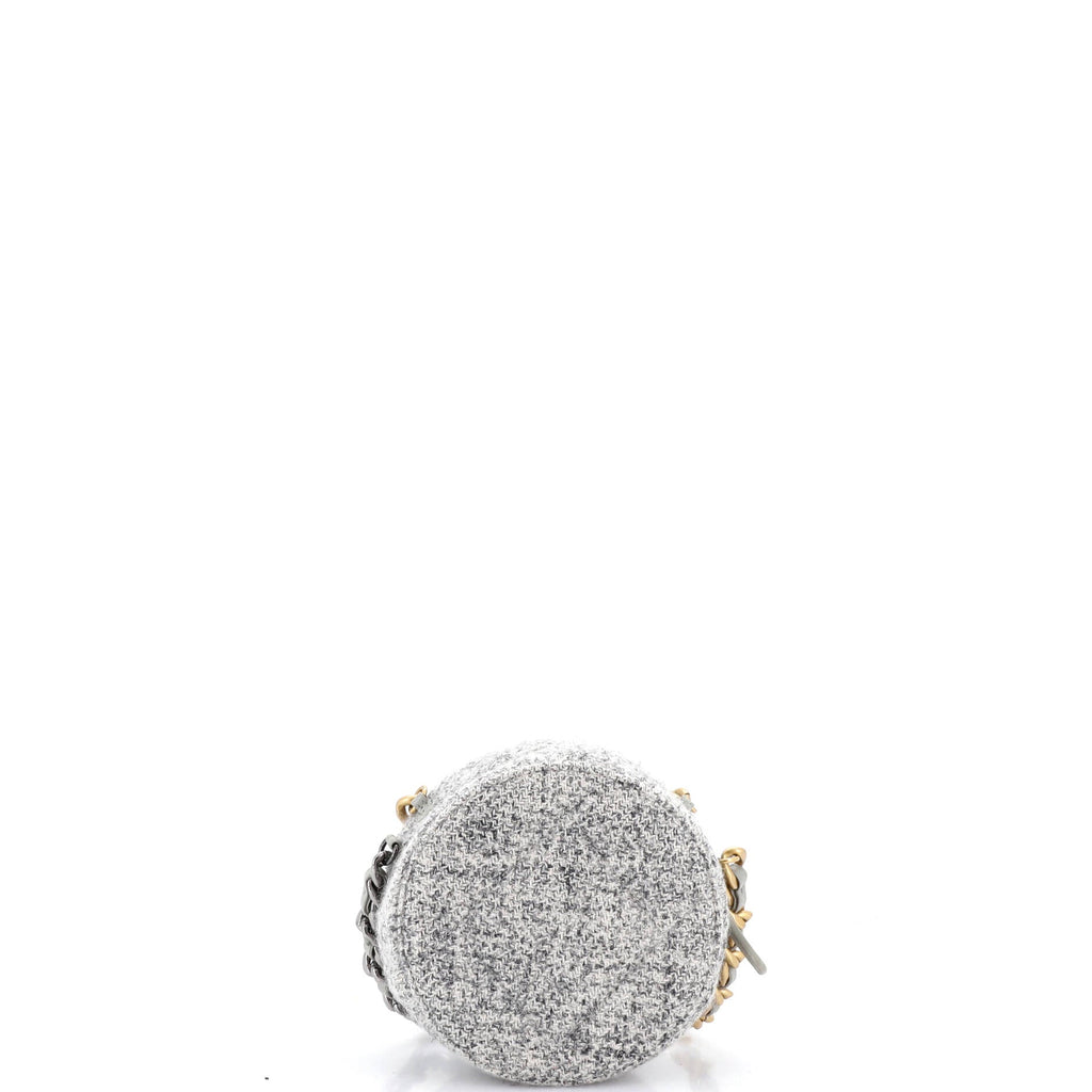19 Round Clutch with Chain Quilted Tweed