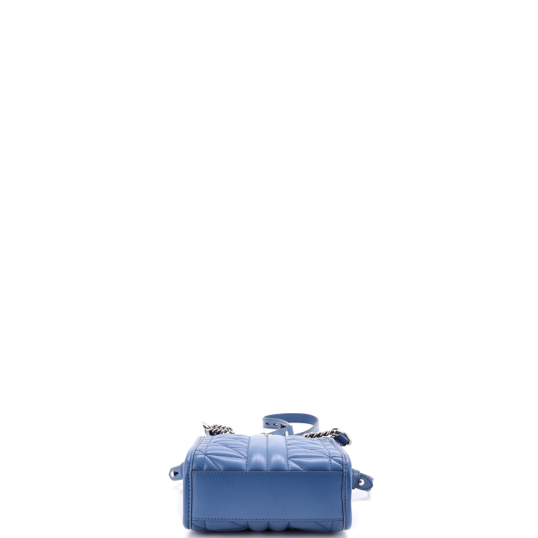 GG Marmont Handle Crossbody Bag Matelasse Leather Mini