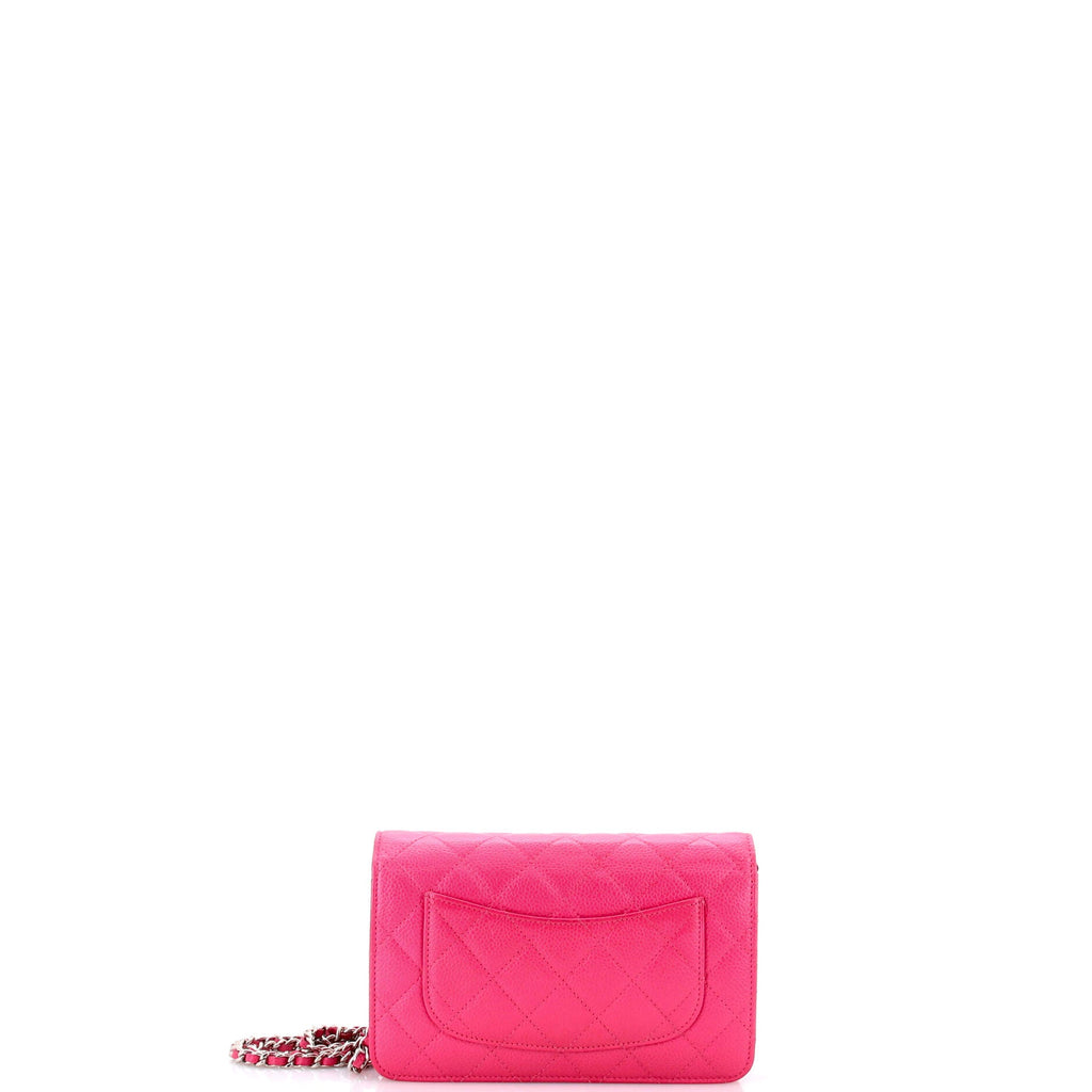 Wallet on Chain Quilted Caviar