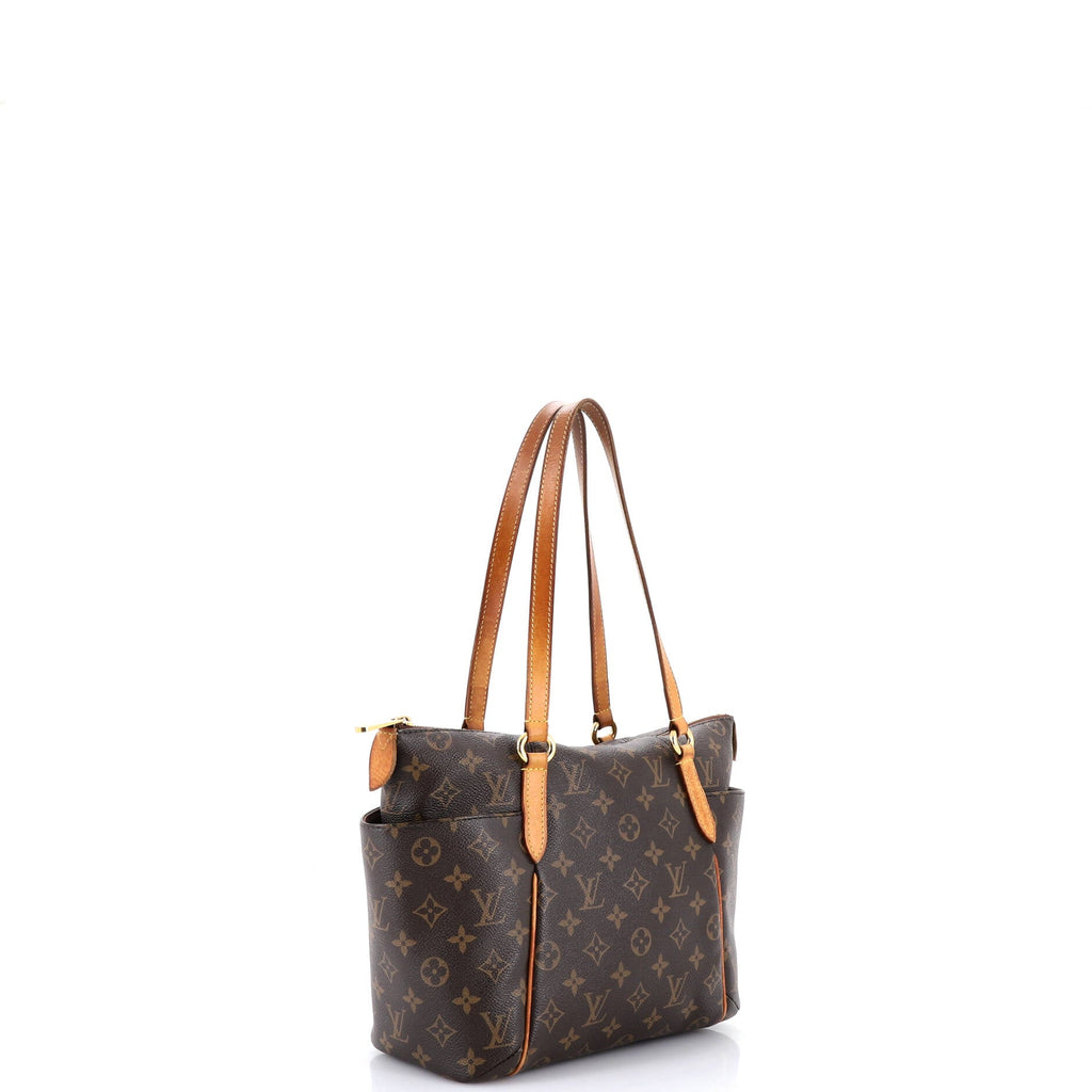 Totally Handbag Monogram Canvas PM