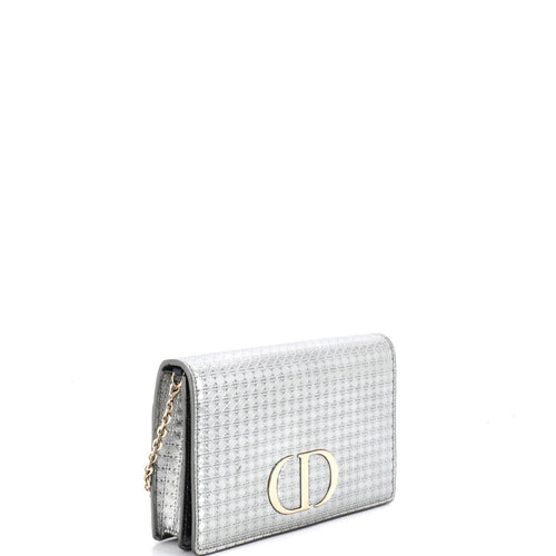 30 Montaigne 2-in-1 Pouch Micro Cannage Metallic Calfskin