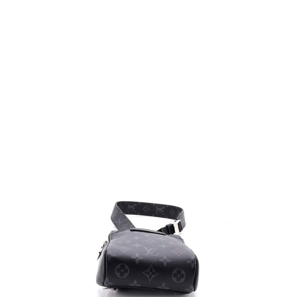 Outdoor Slingbag Monogram Taigarama