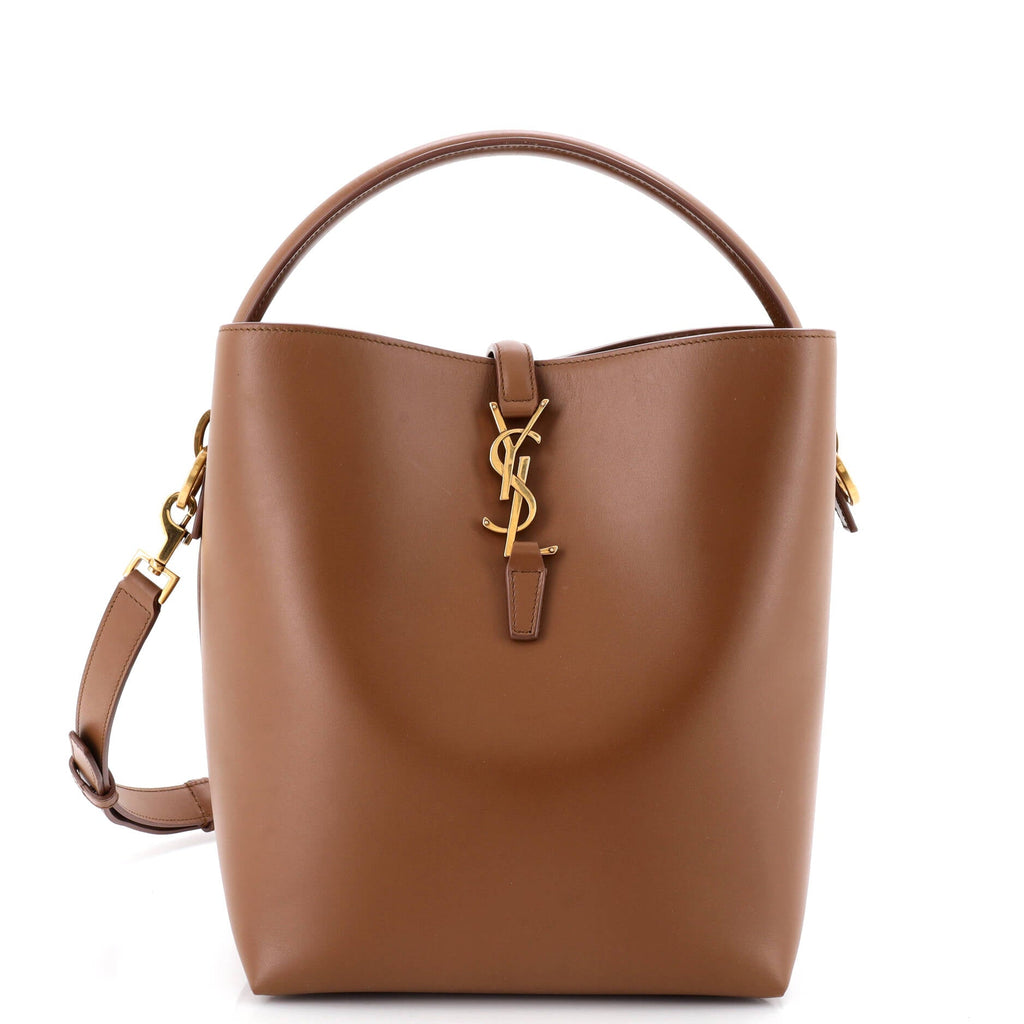 Le 37 Bucket Bag Leather