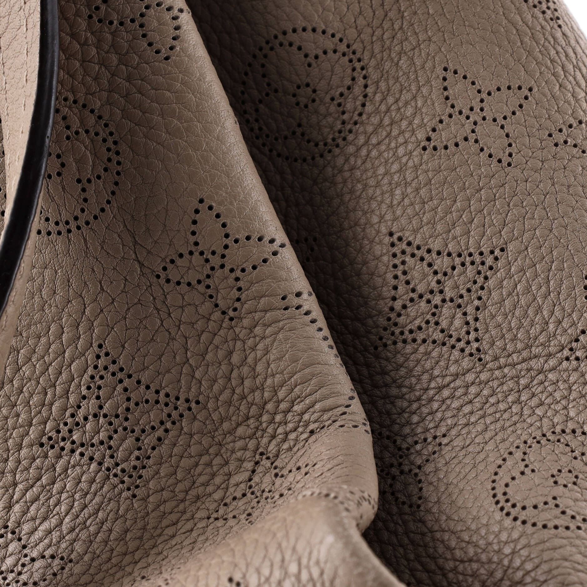 Sevres Handbag Mahina Leather