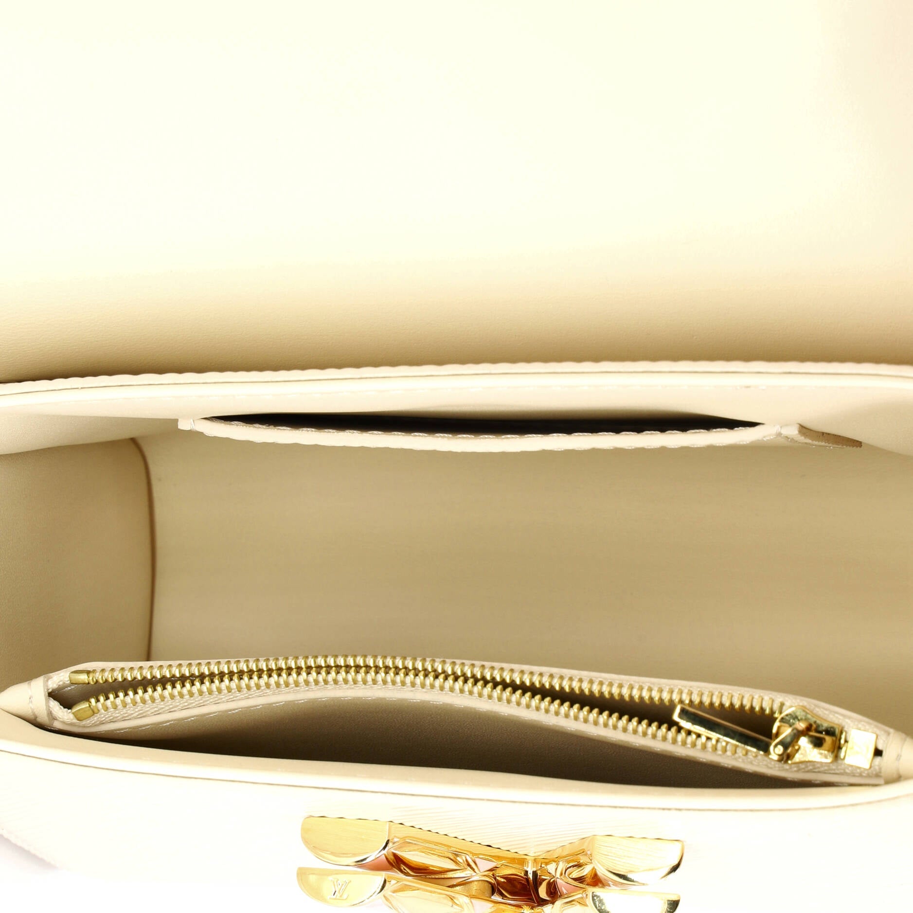 Twist Handbag Epi Leather with Enamel PM