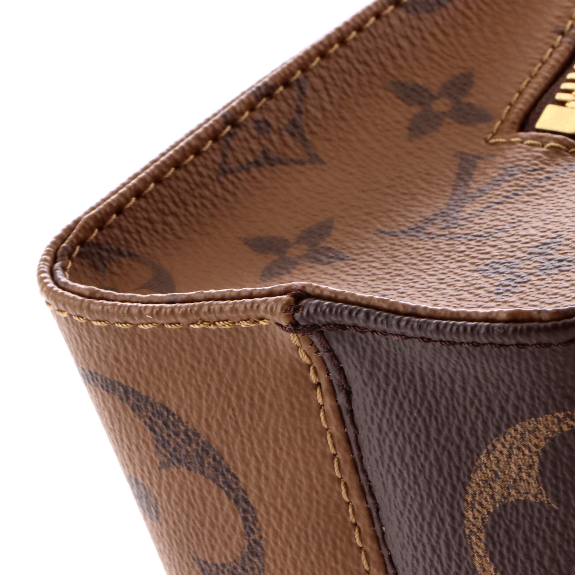 OnTheGo Tote Reverse Monogram Giant East West