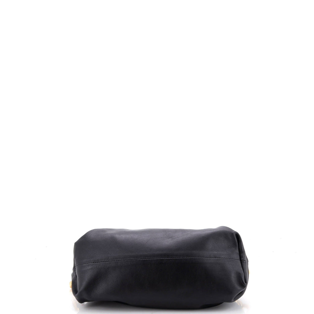 The Chain Pouch Leather