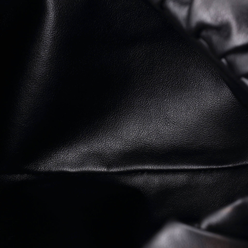 The Chain Pouch Leather