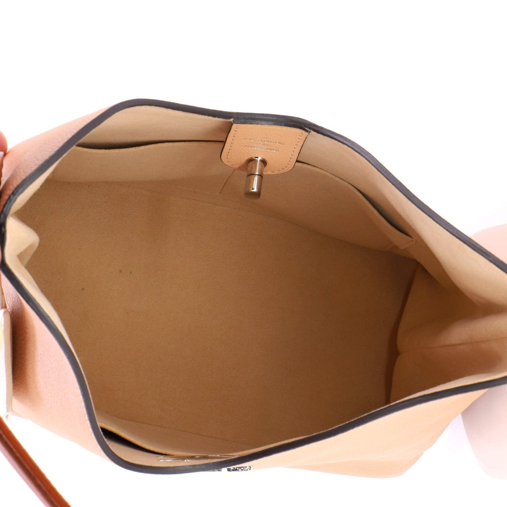 Lockme Hobo Leather