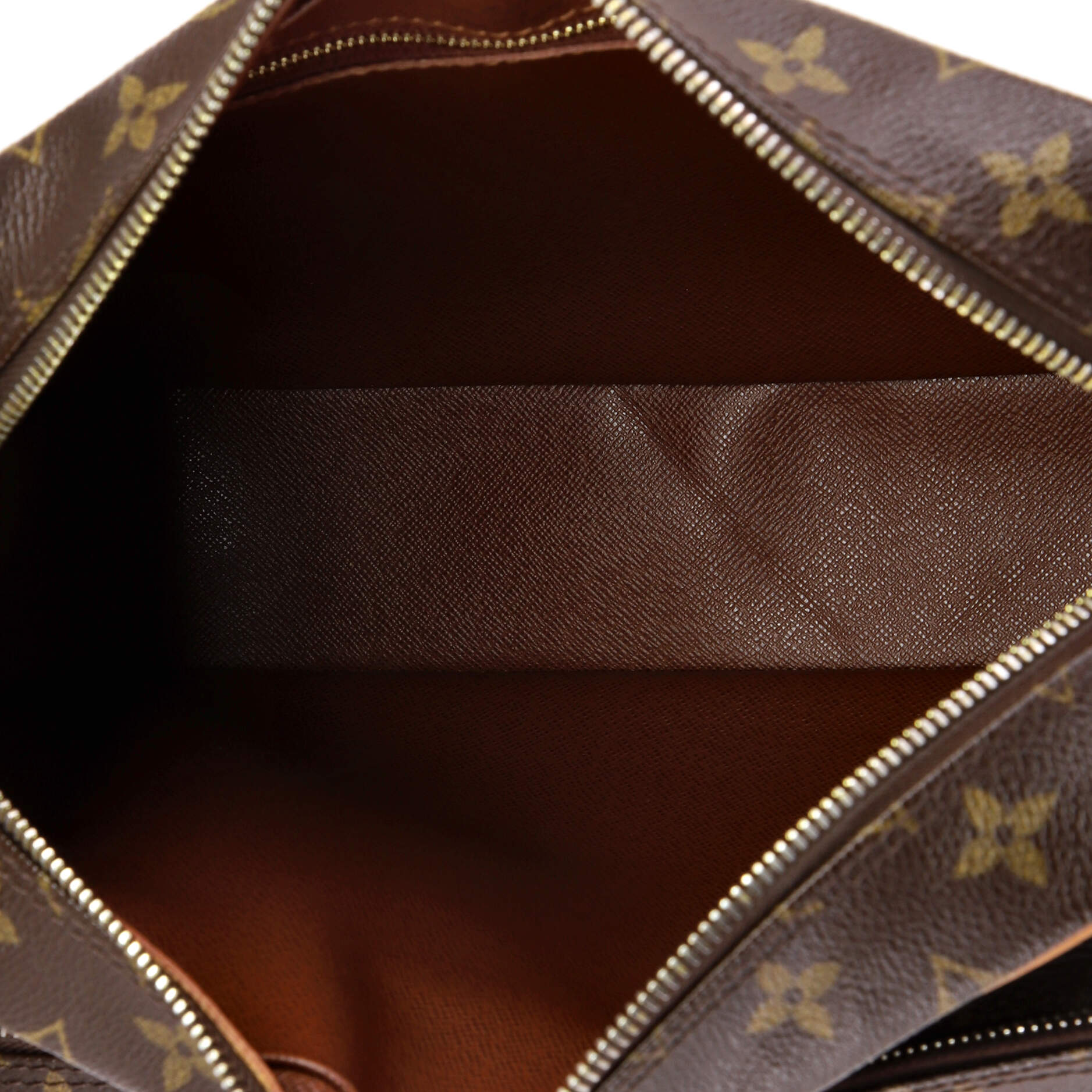 Nil Messenger Bag Monogram Canvas 28