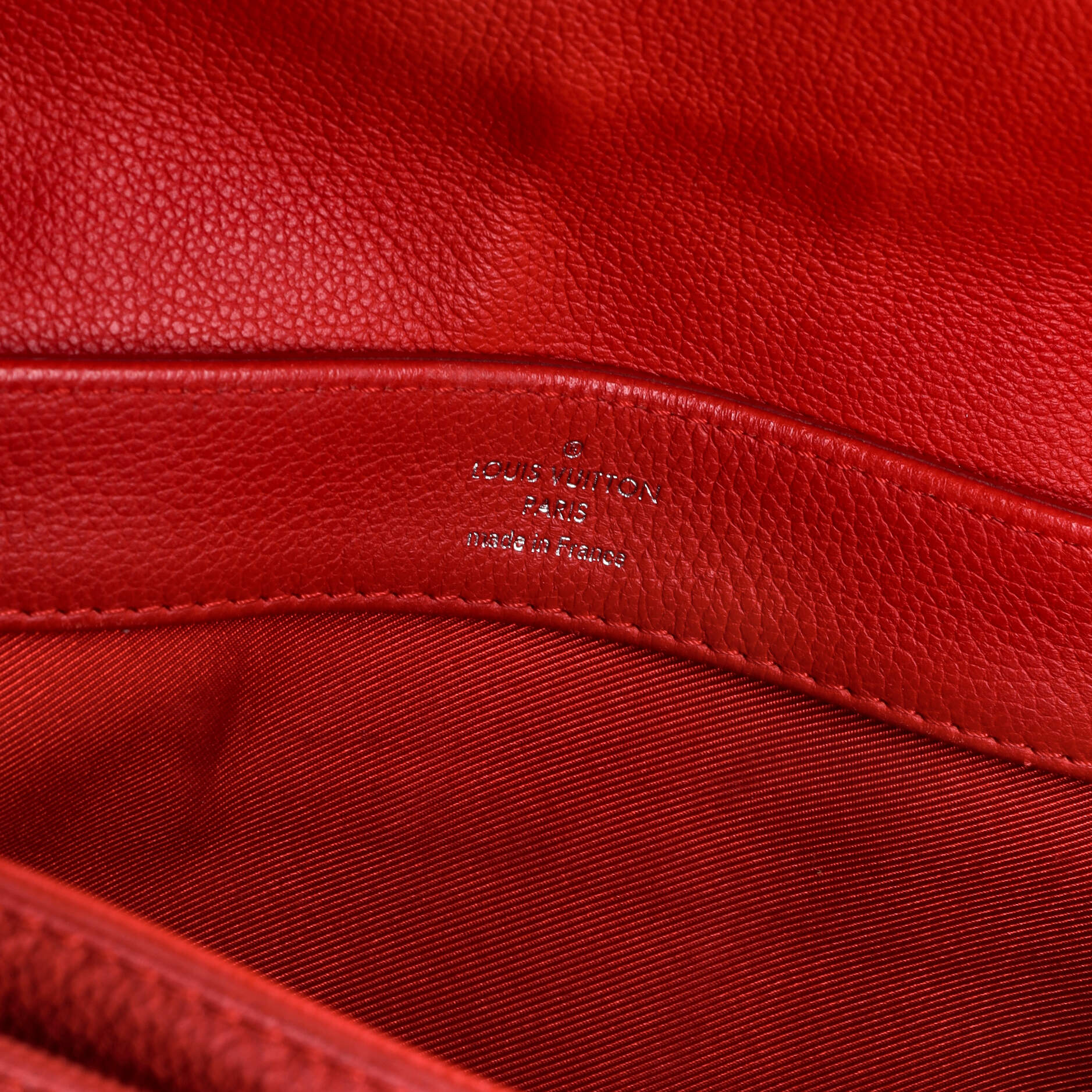 Lockme II Handbag Leather BB