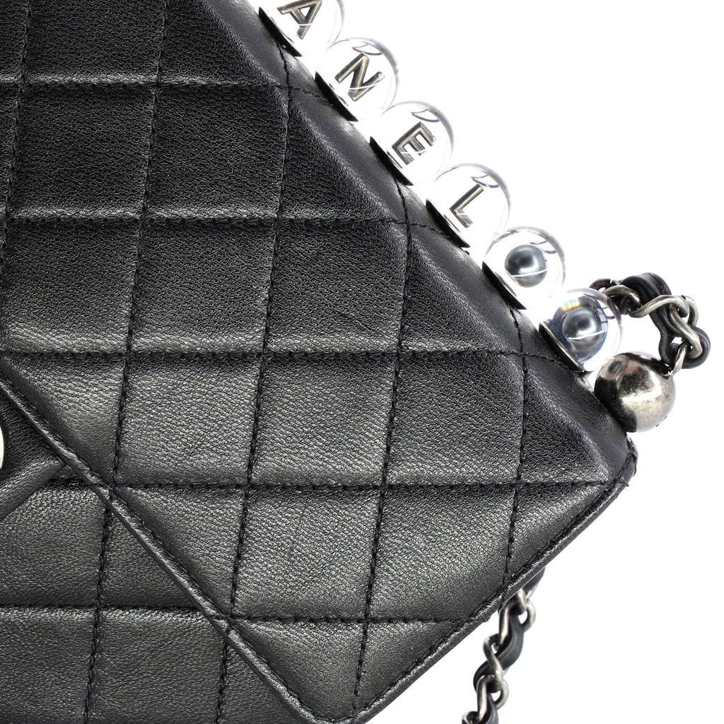 Chic Pearls Flap Bag Quilted Goatskin with Acrylic Beads Small