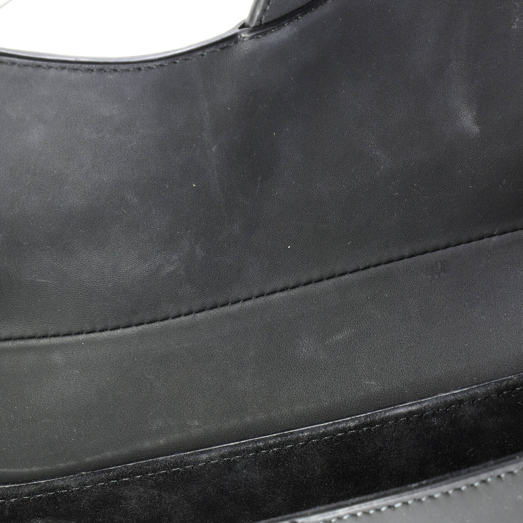 Ultra Matte Saddle Handbag Leather Medium
