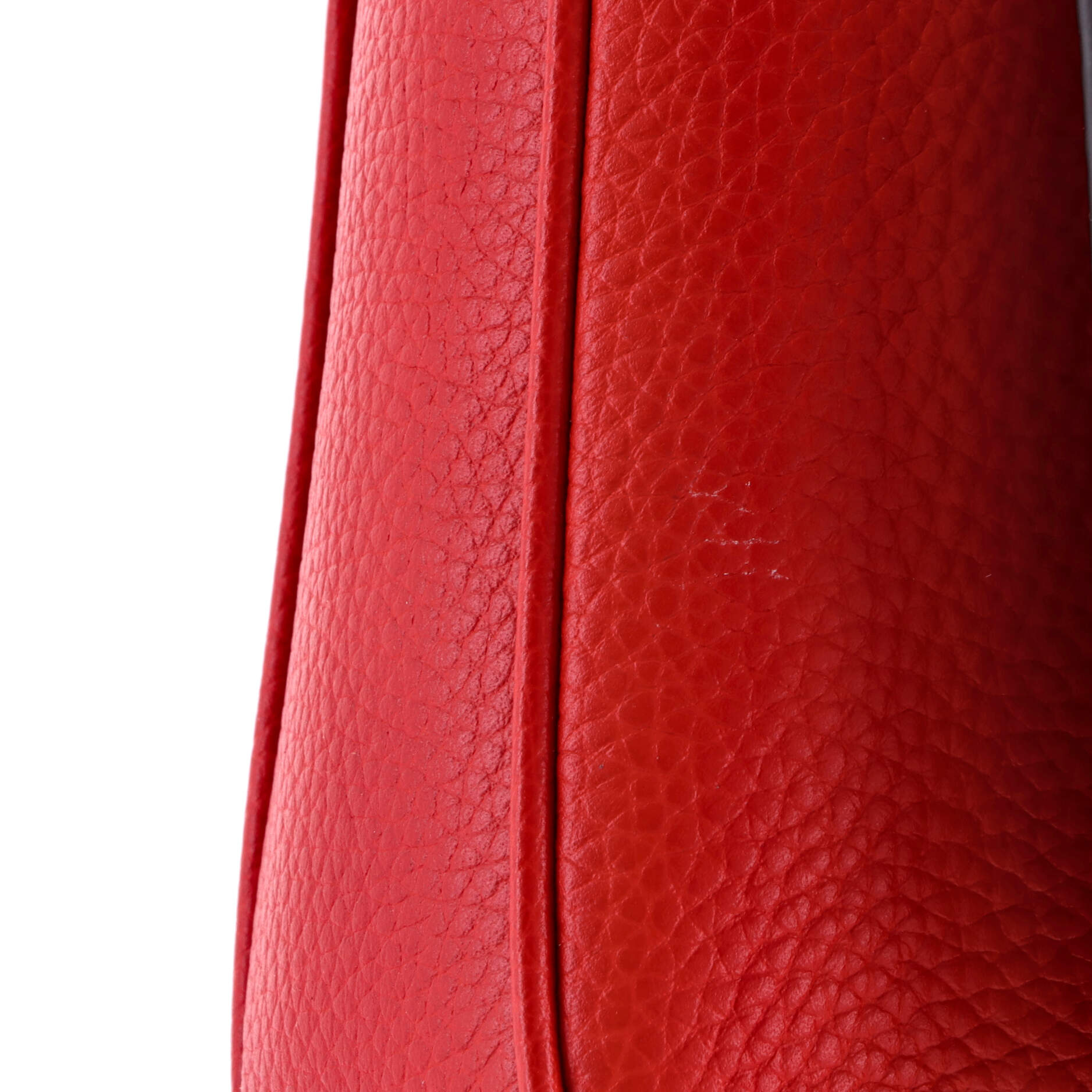 Soho Chain Crossbody Bag Leather Medium