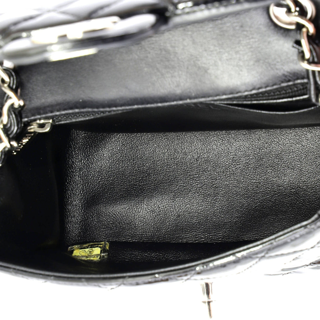 Square Classic Single Flap Bag Quilted Patent Mini