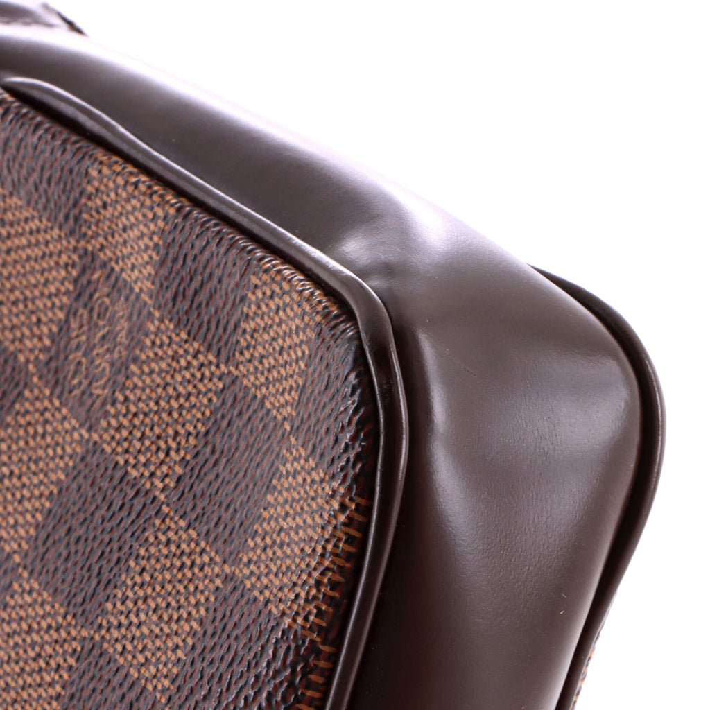 Navona Pochette Accessoires Damier