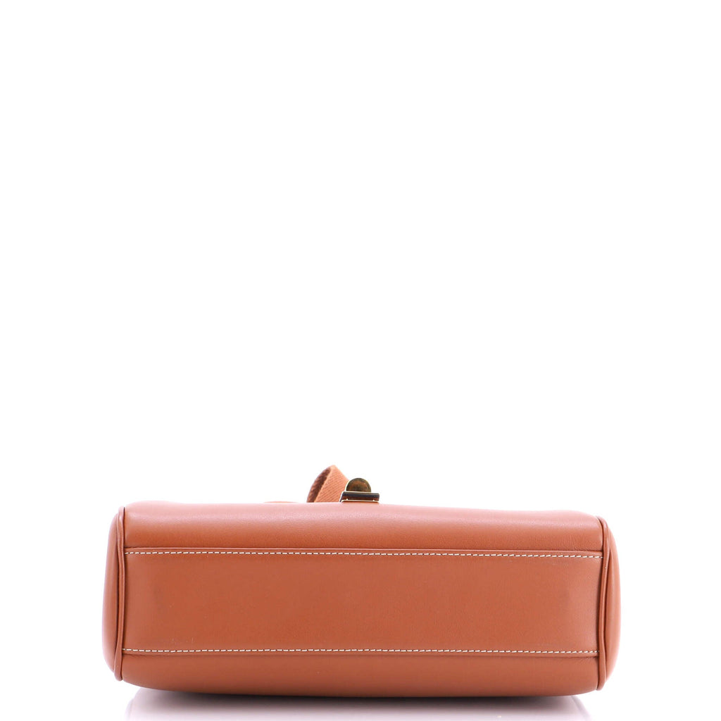 Soft 16 Bag Smooth Calfskin Teen