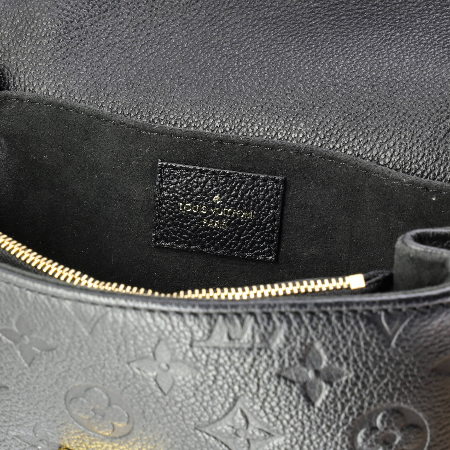 Pochette Metis Monogram Empreinte Leather East West