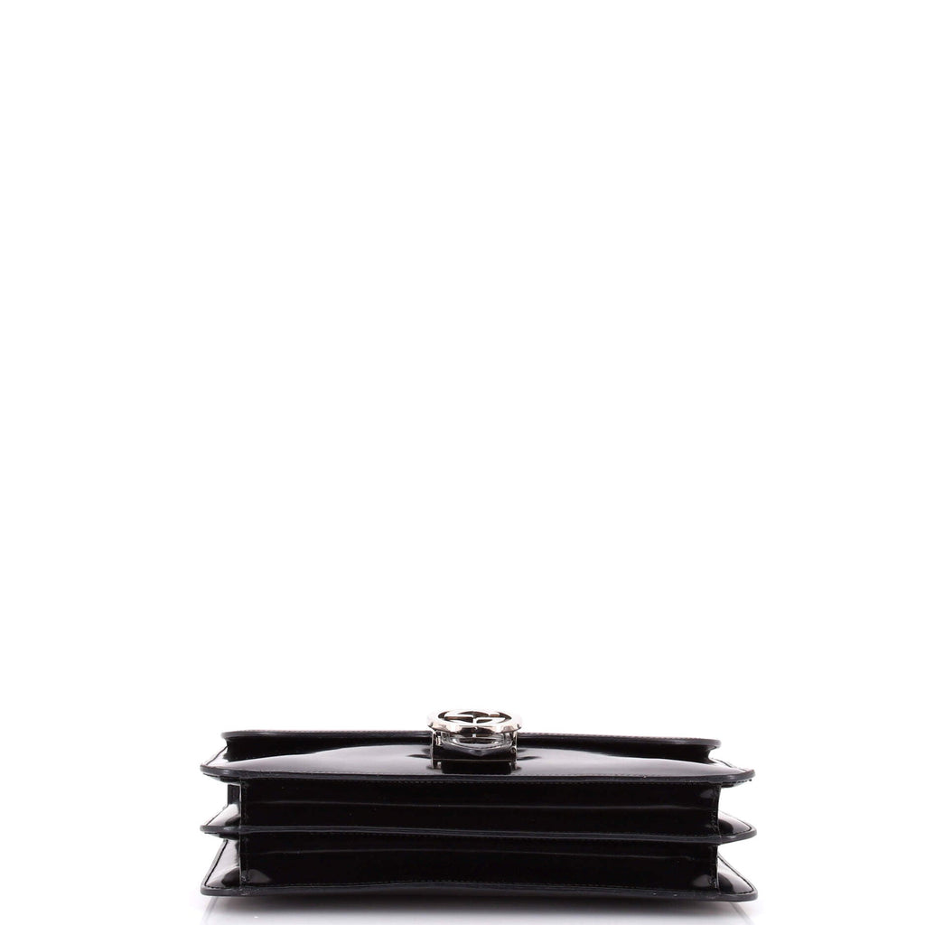 Interlocking Shoulder Bag Patent Medium