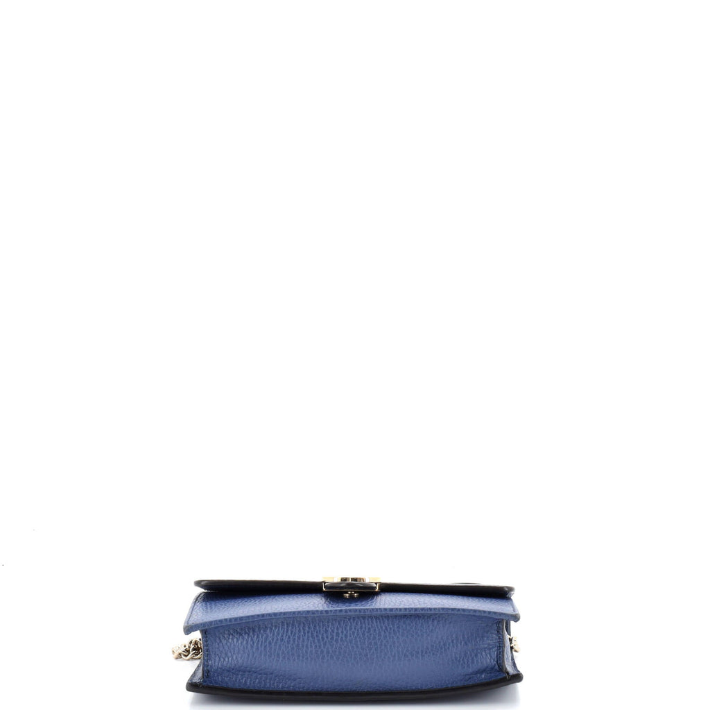 Interlocking Shoulder Bag Leather Small