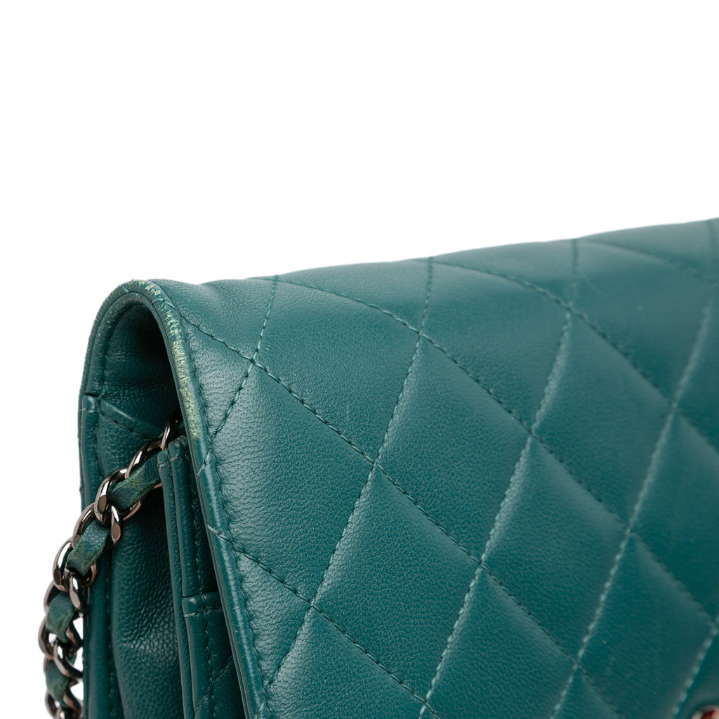 Wallet on Chain Quilted Lambskin