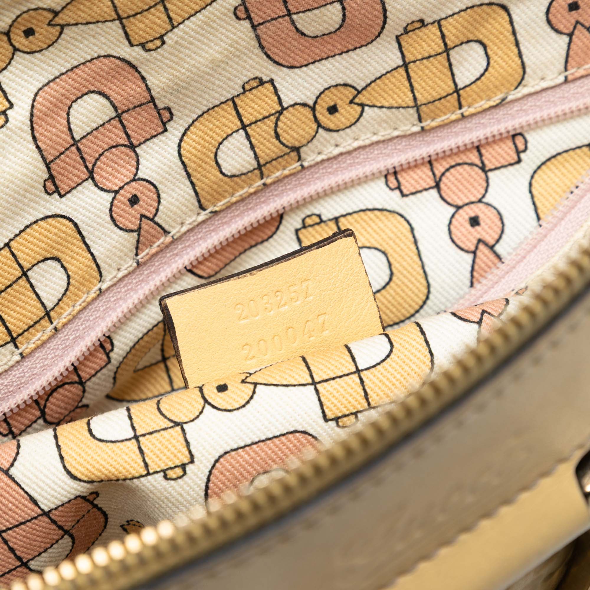 D Ring Messenger Bag Guccissima Leather Small