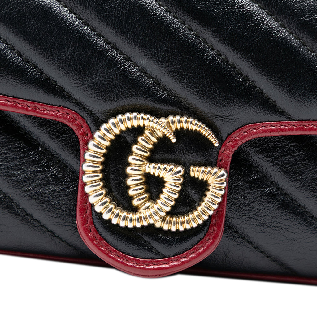 GG Marmont Flap Bag Diagonal Quilted Leather Super Mini