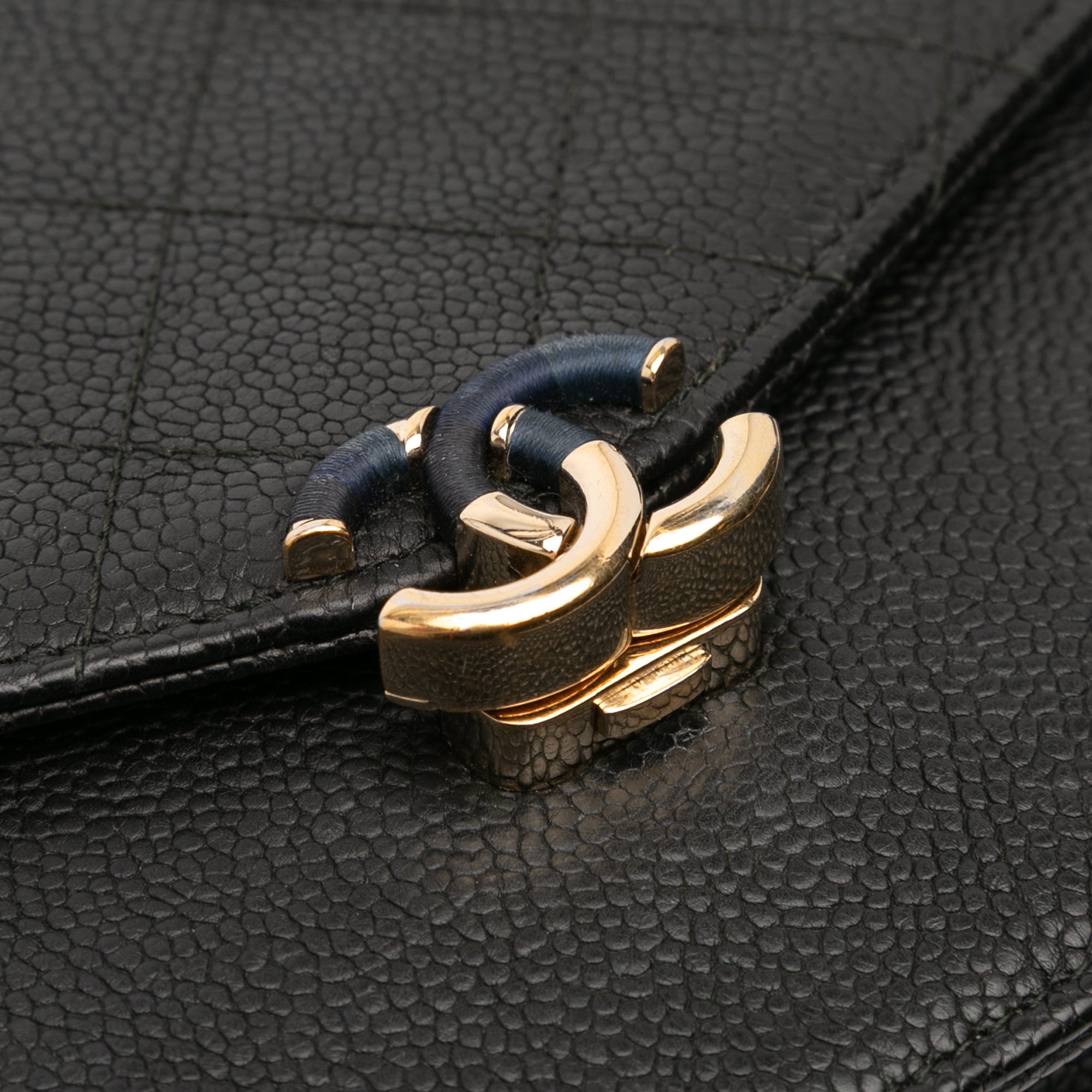 Thread Around Wallet on Chain Quilted Caviar