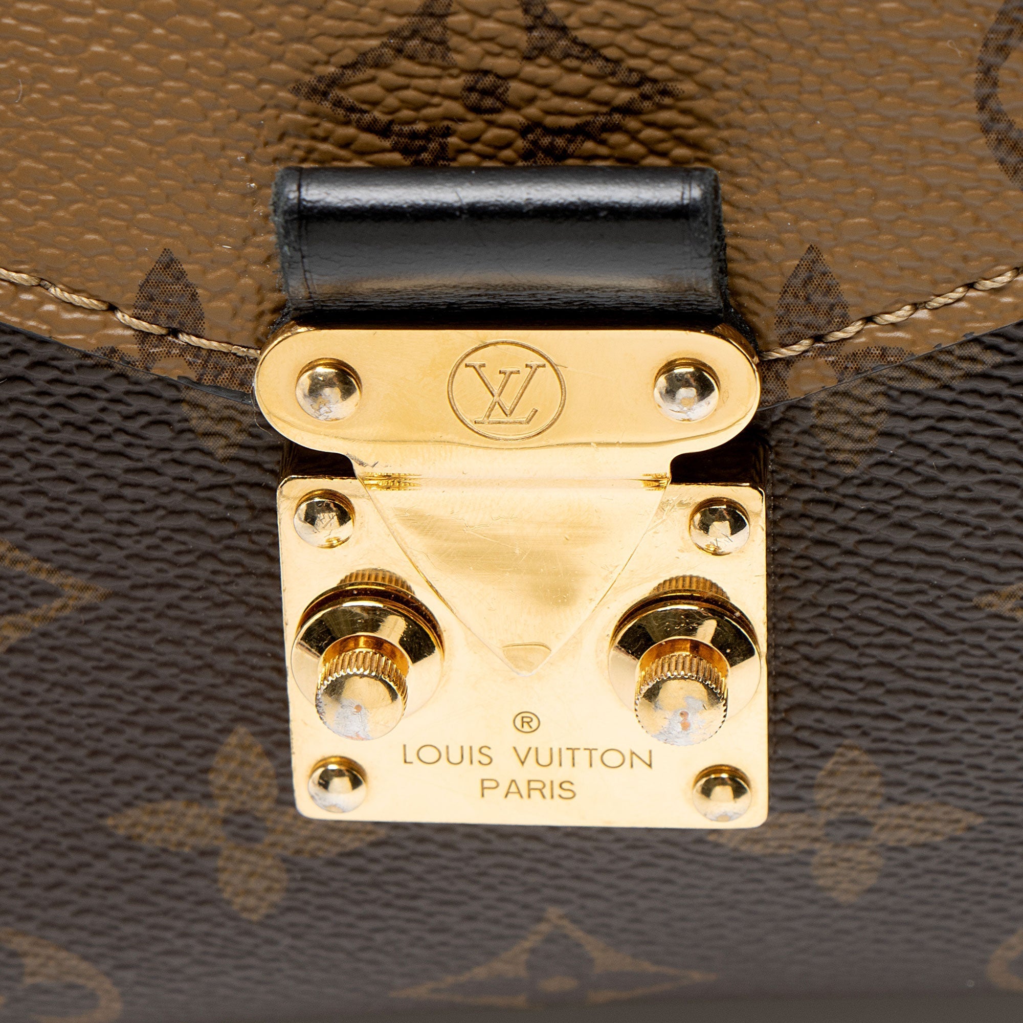 Pochette Metis Reverse Monogram Canvas