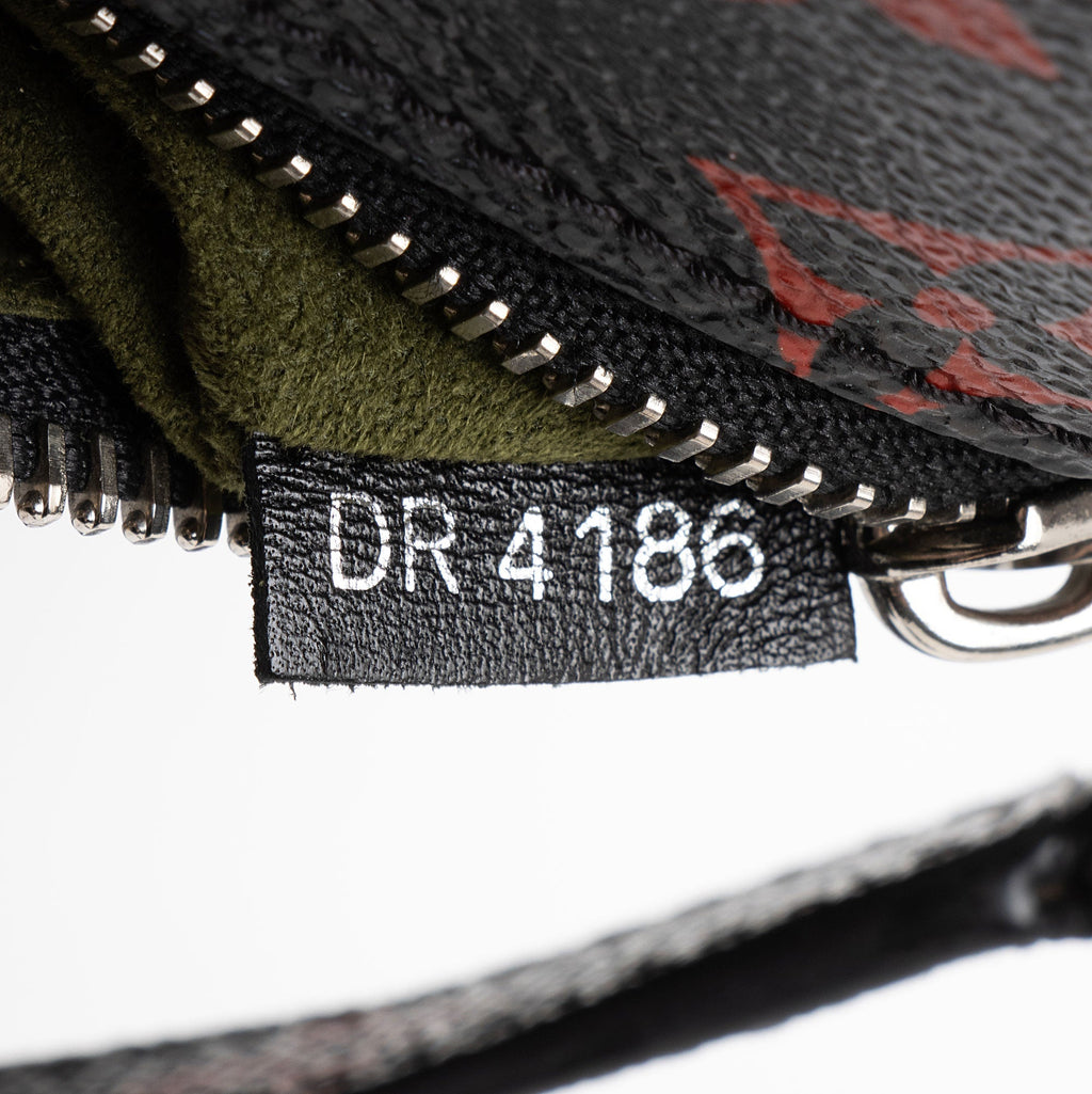 Pochette Metis Limited Edition Monogram Infrarouge