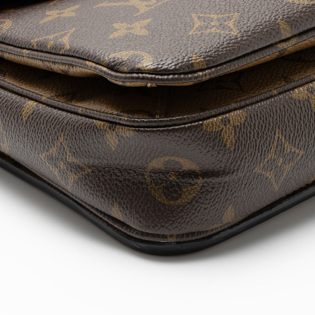Pochette Metis Reverse Monogram Canvas