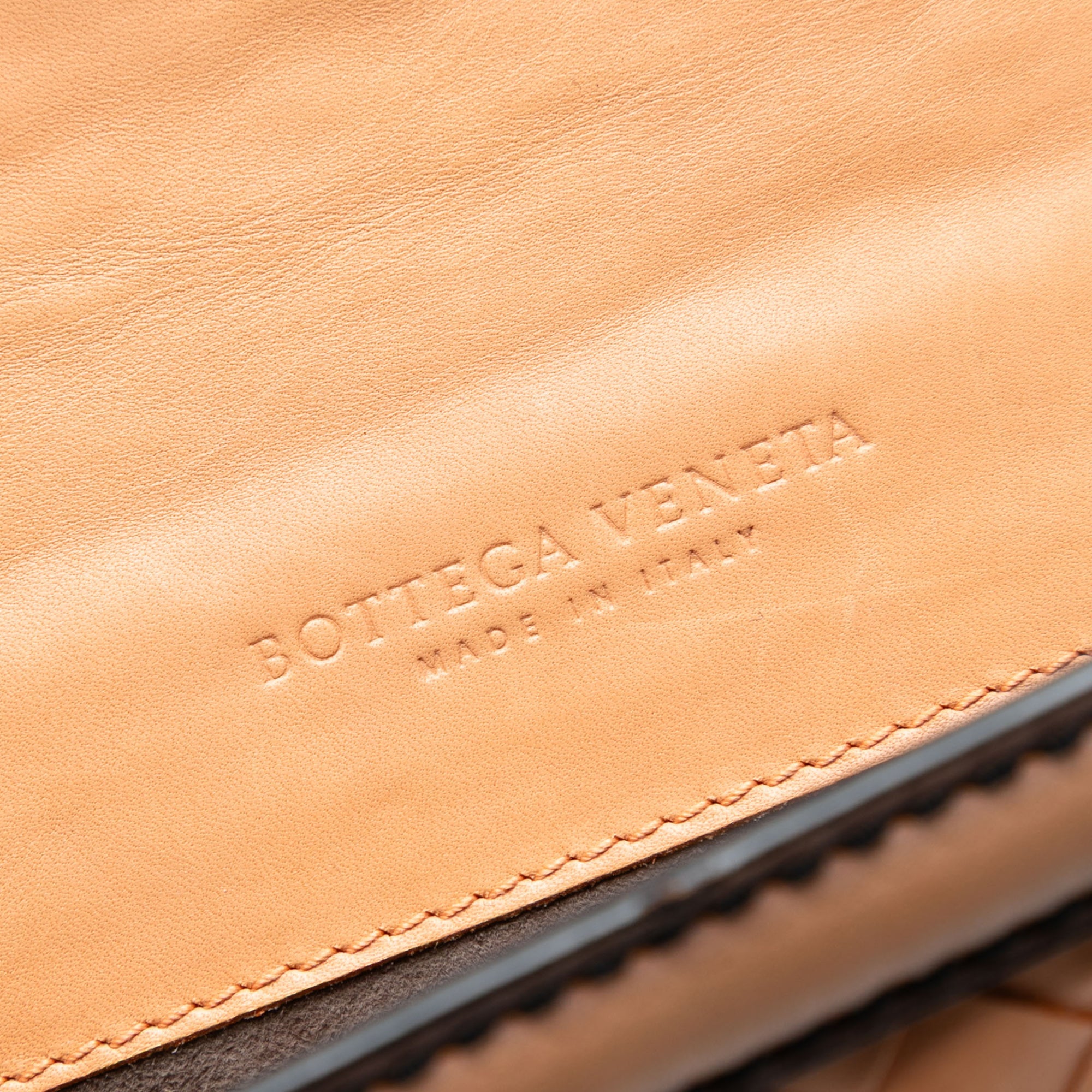 Olimpia Knot Chain Clutch Intrecciato Nappa