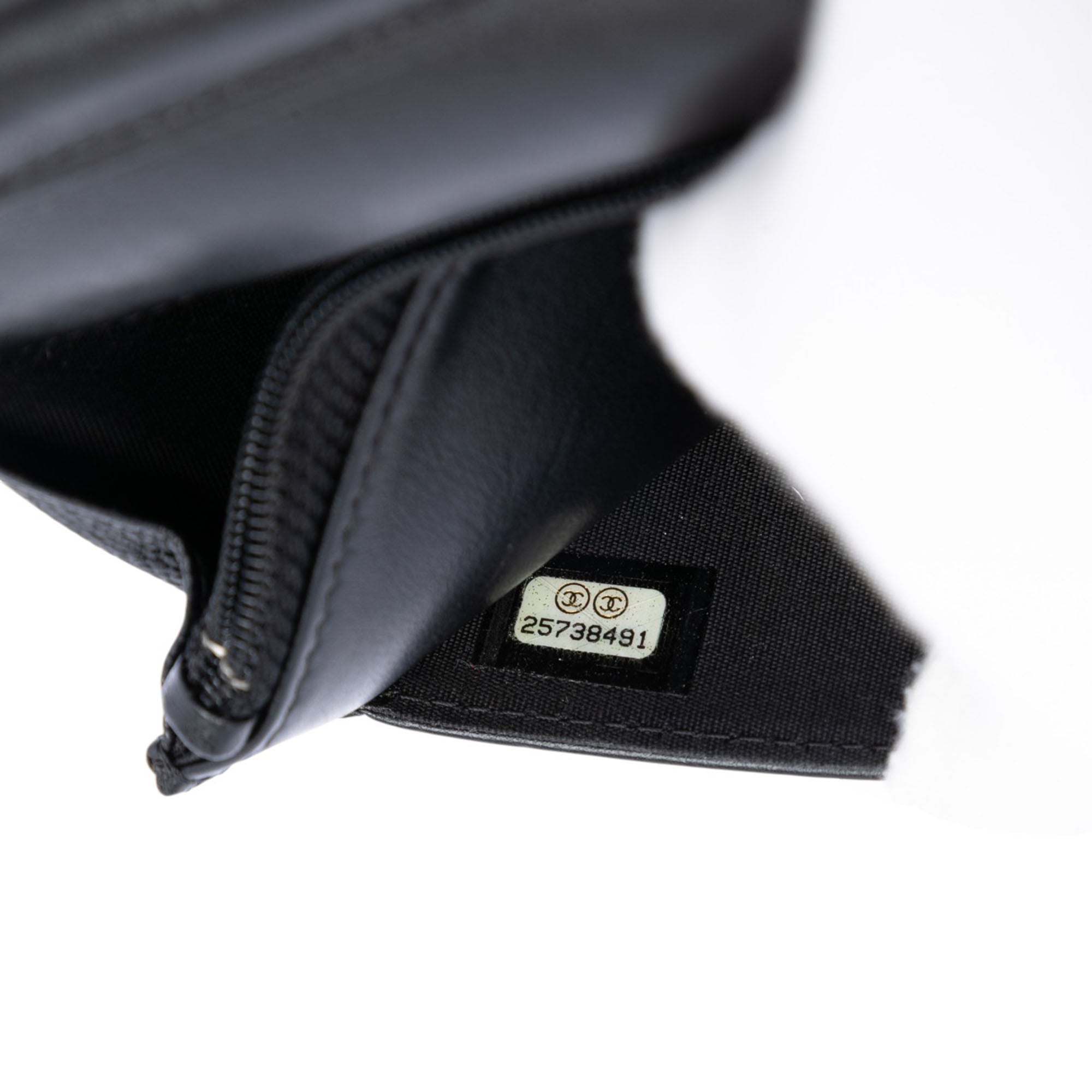 Boy Wallet on Chain Quilted Caviar