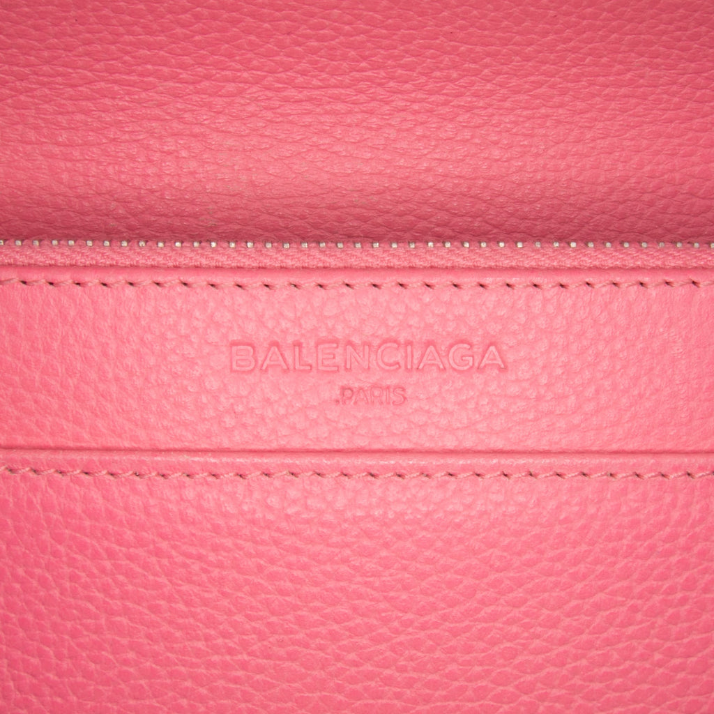 City Classic Studs Wallet on Chain Leather Small