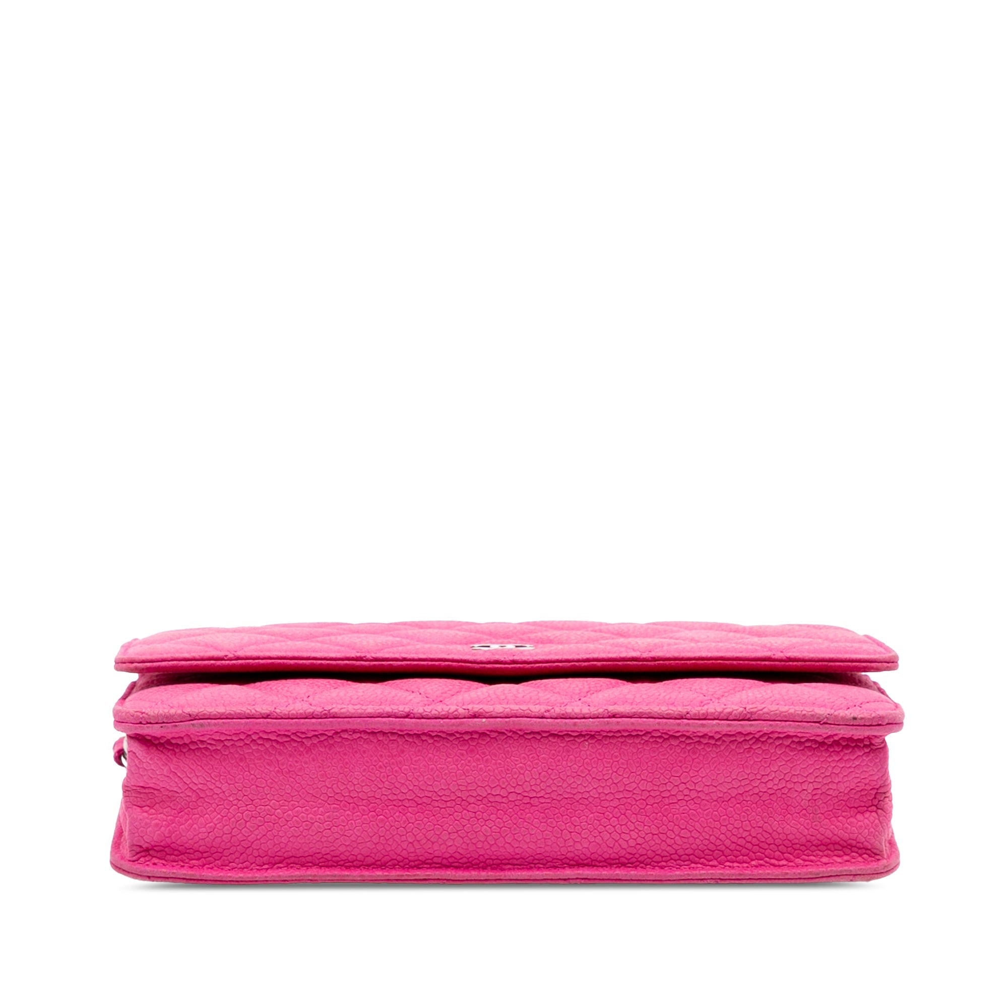 Wallet on Chain Quilted Caviar