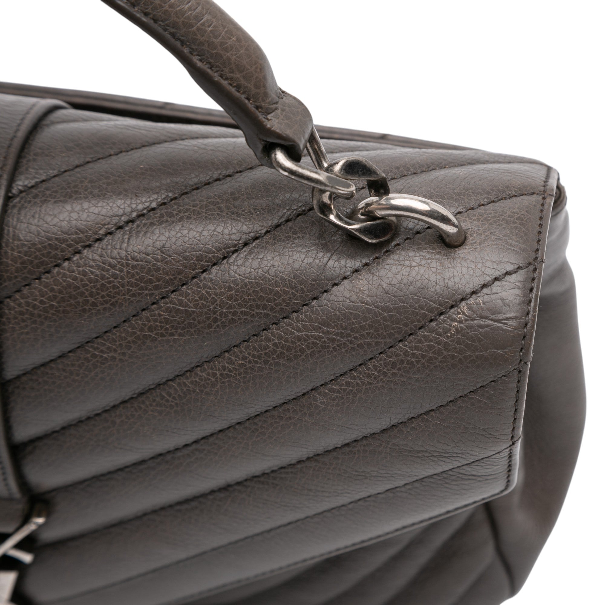Classic Monogram College Bag Matelasse Chevron Leather Medium