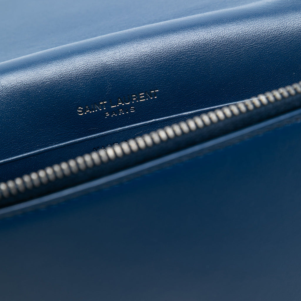 Classic Monogram Tassel Chain Wallet Leather