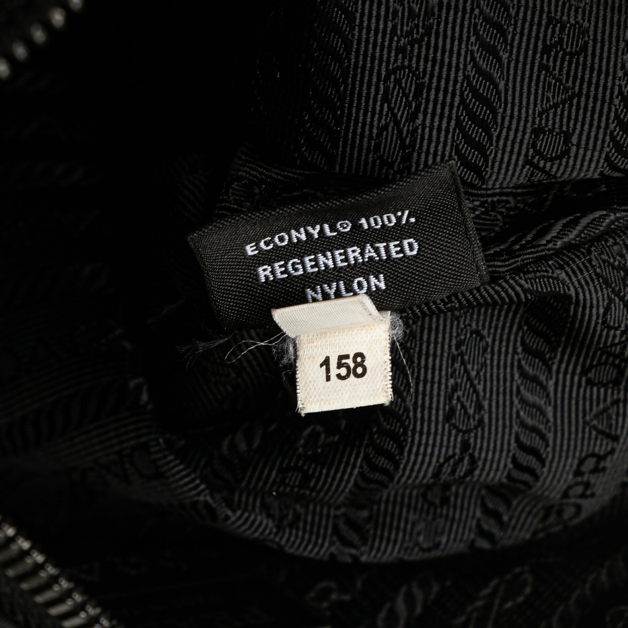 Re-Edition Zip Messenger Bag Tessuto Small