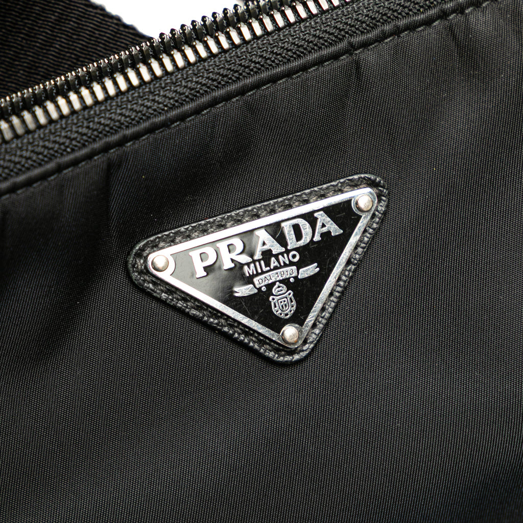 Re-Edition Zip Messenger Bag Tessuto Small