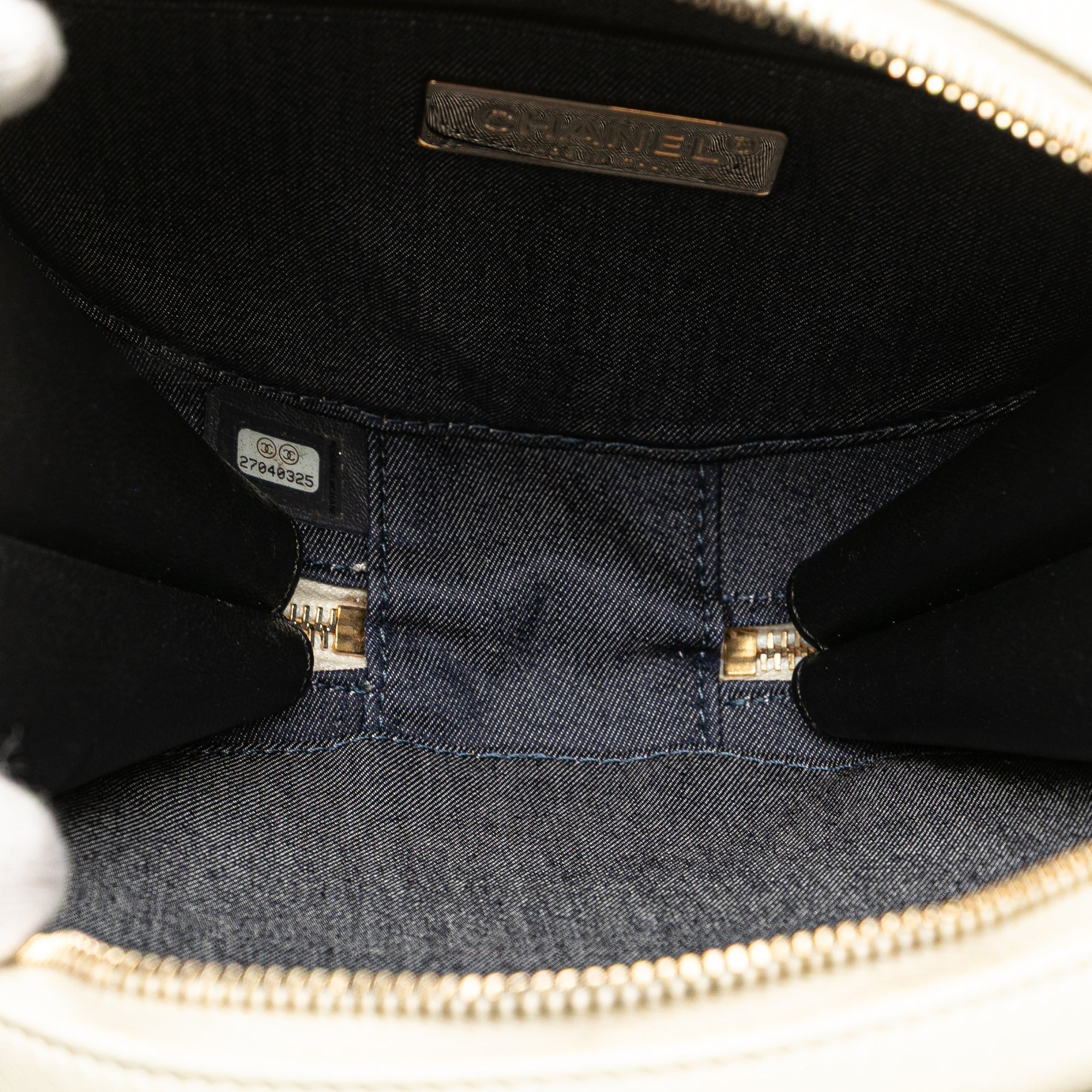 En Vogue Round Bag Crumpled Calfskin Small