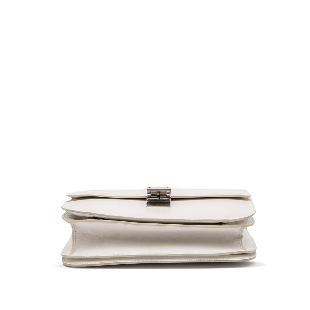 Classic Box Bag Grainy Leather Medium